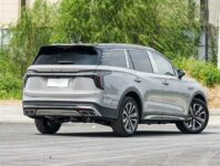 Hongqi HS7 II
