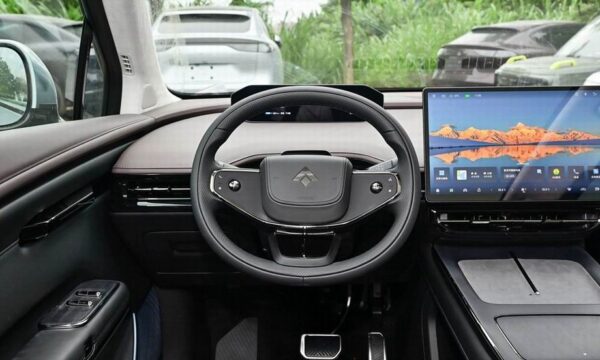 Салон GAC Hyptec HT