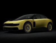 Ferrari Luce